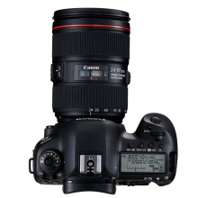 佳能(Canon)EOS 5D Mark IV 5D4单反相机 单反套机 全画幅(EF24-105mmf/4LISIIUSM单反镜头)（含相机包+闪迪32G存储卡+读卡器）