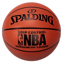 斯伯丁 74-604 NBA室内外PU材质耐磨耐篮球