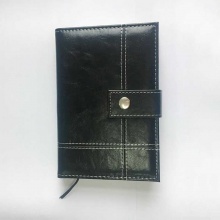 博文 18175 按扣皮面笔记本 18K-172页  黑色