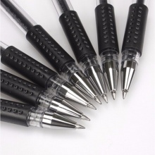 齐心经典办公中性笔 GP6600 0.5mm 黑色 /红色/蓝色 12支/盒