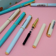 晨光金属钢笔AFP43907 蓝色/浅粉/浅蓝 颜色随机 12支/盒
