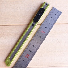 得力小号彩色金属美工刀2066 9mm 24把/盒 混色随机